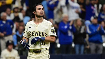 Unbelievable Play Sparks Chaos in Dodgers vs. Brewers Game ⚾