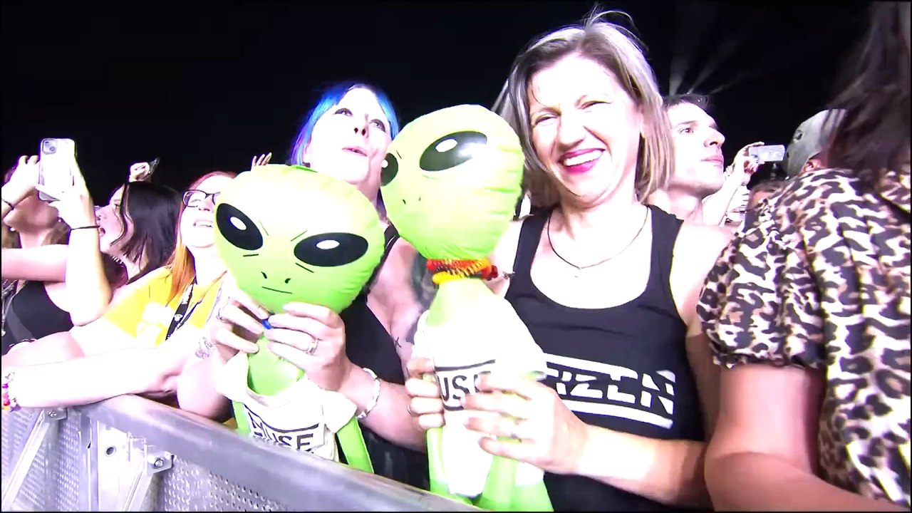 Muse - Supermassive Black Hole - live @ Pinkpop 2025