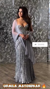 Bollywood Actress Urmila Matondkar was Spotted at Manish Malhotra Party 🔥❤️🌹