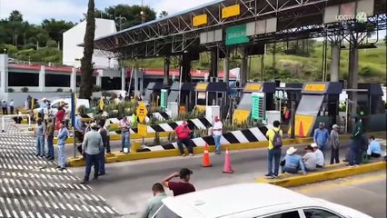 Productores de maíz en Ocotlán se suman al paro carretero. Bloquearon la caseta