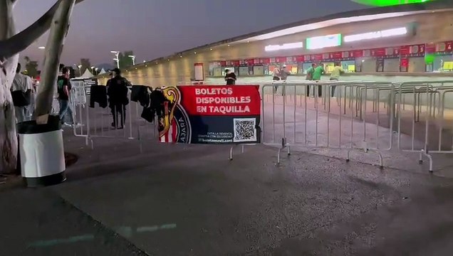 Hay boletos en taquillas previo al partido de la Selección Mexicana
