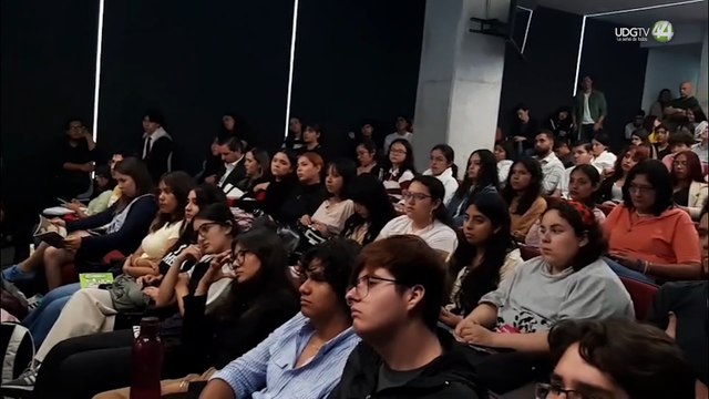 Presidente de Condusef recomienda hablar de finanzas en casa