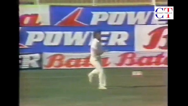 Ian Smith 41 off 31 Balls 53 Mins 6 Fours vs Pakistan at Lahore Ist Test in November 1984-85