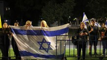 Sterbliche Überreste von vier weiteren Hamas-Geiseln in Israel eingetroffen