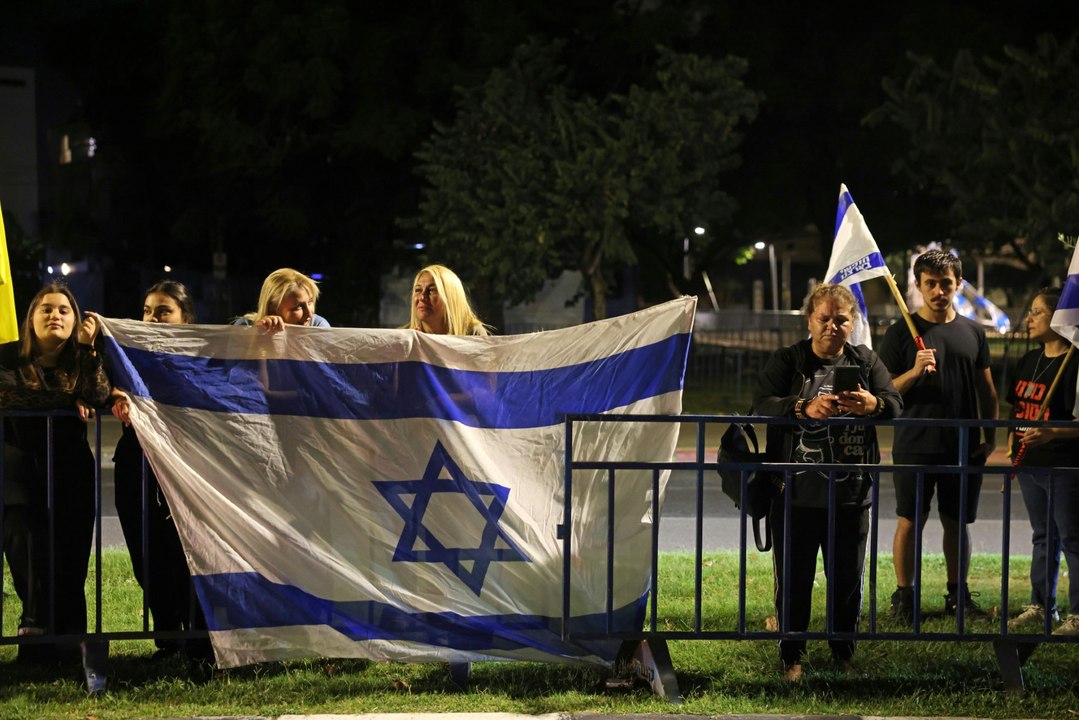 Sterbliche Überreste von vier weiteren Hamas-Geiseln in Israel eingetroffen