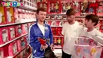 I Hunted 100 People!