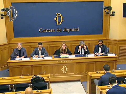 Roma - ​Dati reali, politiche abitative: serve un piano casa pubblico che superi le disuguaglianze sociali - Conferenza stampa di Agostino Santillo (15.10.25)