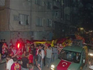 Birecik' te Şampiyonluk Kutlamaları