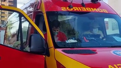 Veja como ficou farda de bombeiro herói que atuou em incêndio em edifício em Cascavel