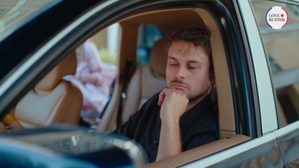 Une SDF Prétend Être Riche