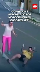 VIDEO: Corredor es atropellado por una motocicleta y el responsable huye sin auxiliarlo