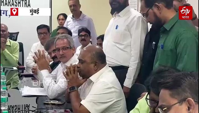 निवडणूक आयोग हा काही हरिश्चंद्र नाही, तुमची वेबसाईट कोण तरी वेगळा माणूस हँडल करतोय का? राज्य निवडणूक आयुक्तांच्या बैठकीत विरोधकांचा गंभीर आरोप
