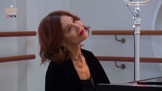 Katrine Gisling - CLAIR de LUNE | DANMARKS DRONNING - Den største tak | 2024 | DR & TV2