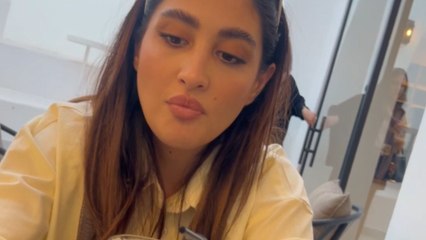 Woman overwhelmed with awe upon being surprised by best friend's arrival after 10 years