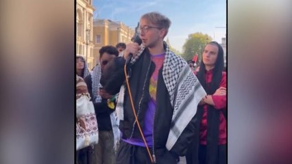 Oxford University 'hate chant' student arrested and suspended