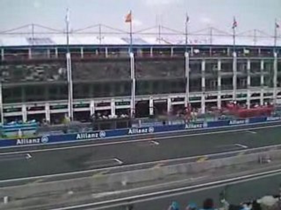 MAGNY COURS GRAND PRIX DE FORMULE UN ET CONCERT PINK FLOYD