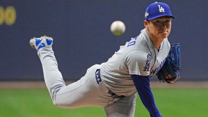 Dodgers Dominate Brewers Behind Yamamoto's Complete Game