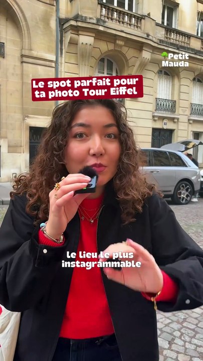 T’as déjà vu la Tour Eiffel comme ça ? 🤯