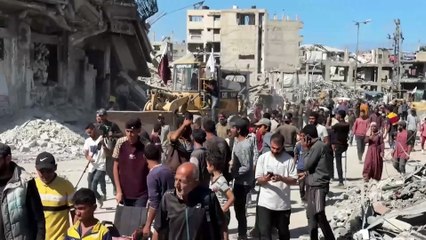 Comienzan a retirar los escombros y abrir las calles en ciudad Gaza tras el algo el fuego