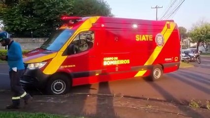 Acidente entre moto e carro deixa trabalhador ferido