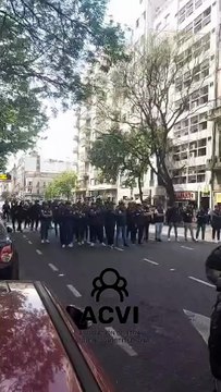 El desmesurado despliegue policial en la marcha de jubilados
