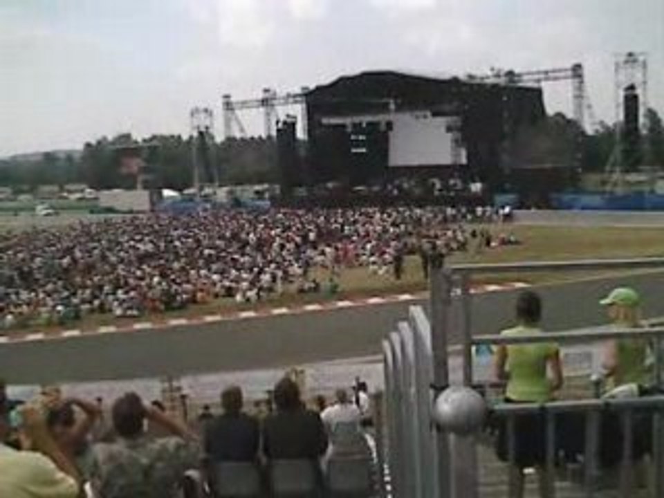 MAGNY COURS GRAND PRIX DE FORMULE UN ET CONCERT PINK FLOYD