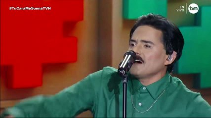 ¡Corazón salsero! Robin le rindió tributo al Gallo con mucha clase