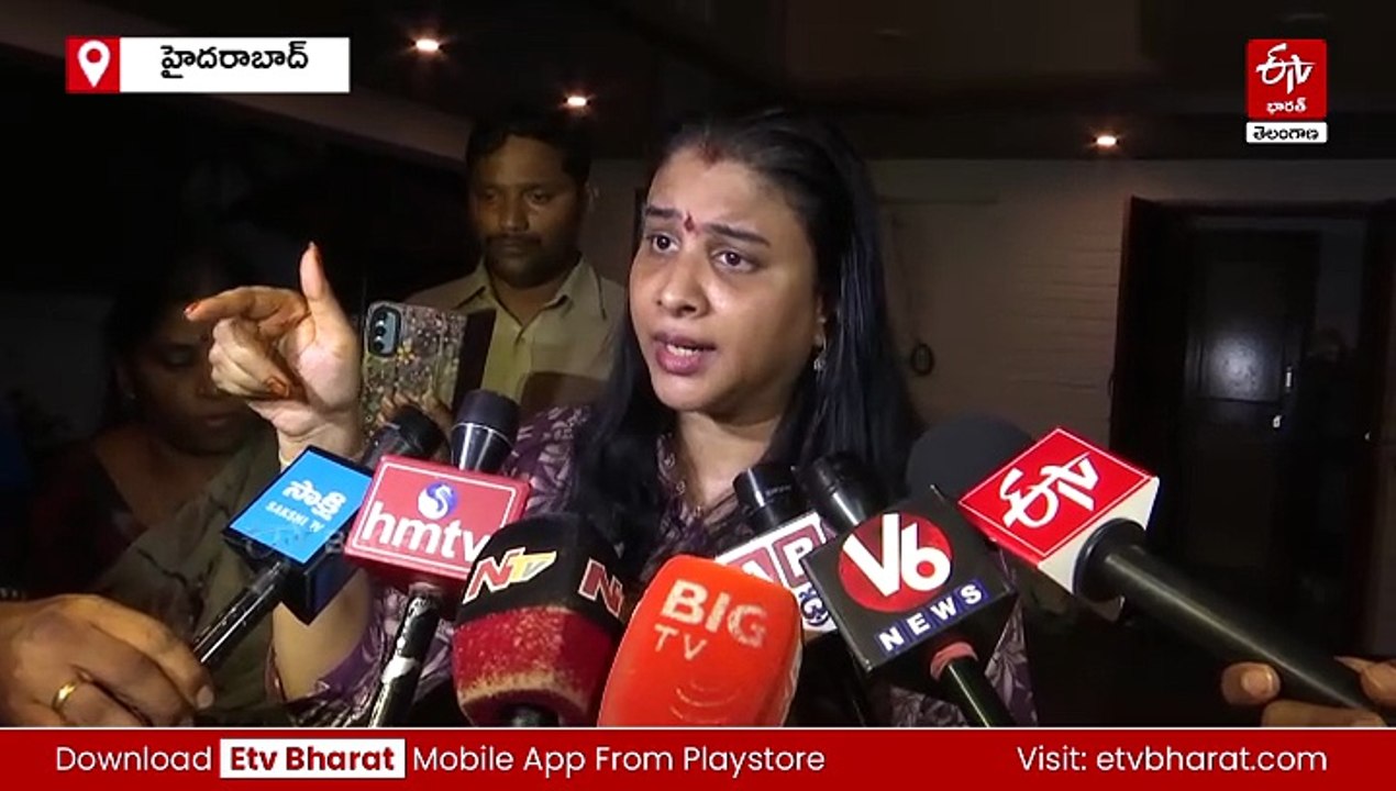 కాంగ్రెస్ పార్టీలో మరో దుమారం - మంత్రి కొండా సురేఖ ఇంటి వద్ద మఫ్టీలో పోలీసులు