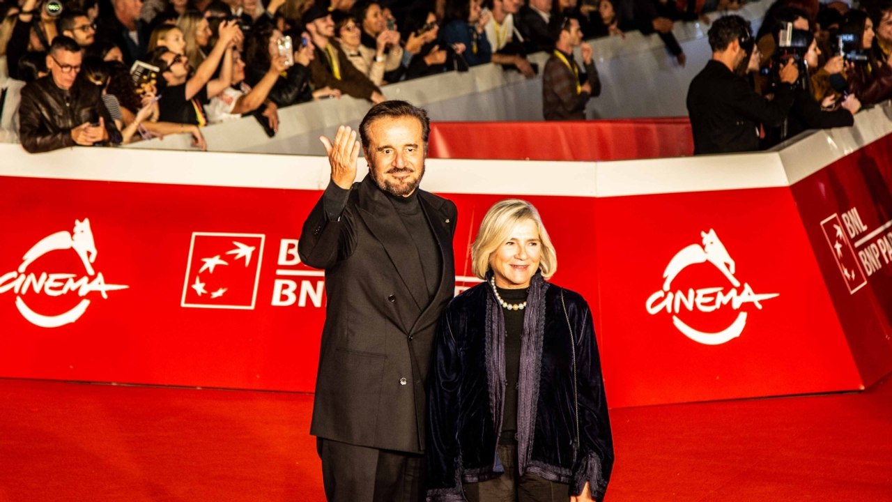 Festa del Cinema di Roma: la prima giornata all'Auditorium Parco della Musica con Paola Cortellesi e Roberto Bolle