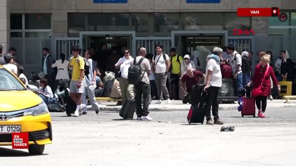 Van'a 9 ayda 572 bin İranlı turist geldi