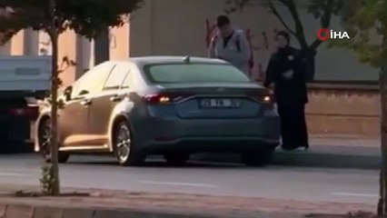 Okul müdürünü üç çocuğunun gözü önünde vurduğu anları kayda aldırdı