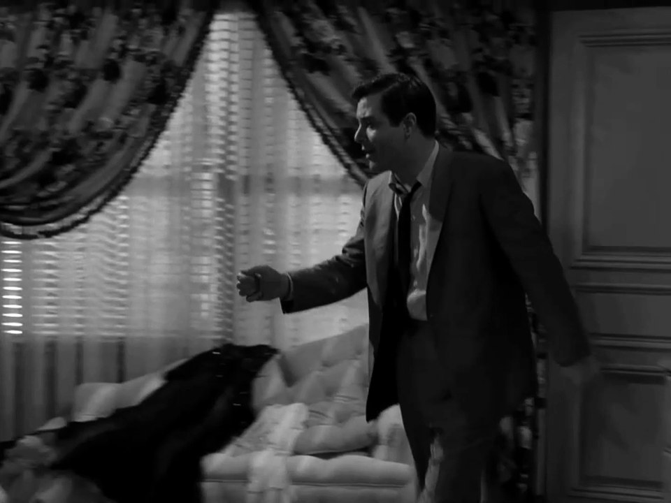 La dimensión desconocida 3x27-Persona O Personas Desconocidas-HD