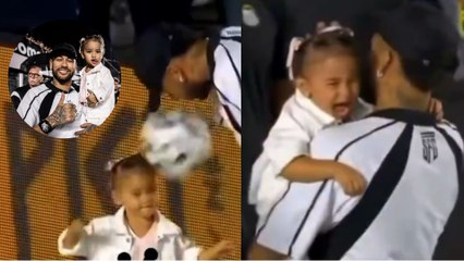 De lo más tierno a lo más viral: Neymar se llevó a su hija llorando, tras recibir un balonazo