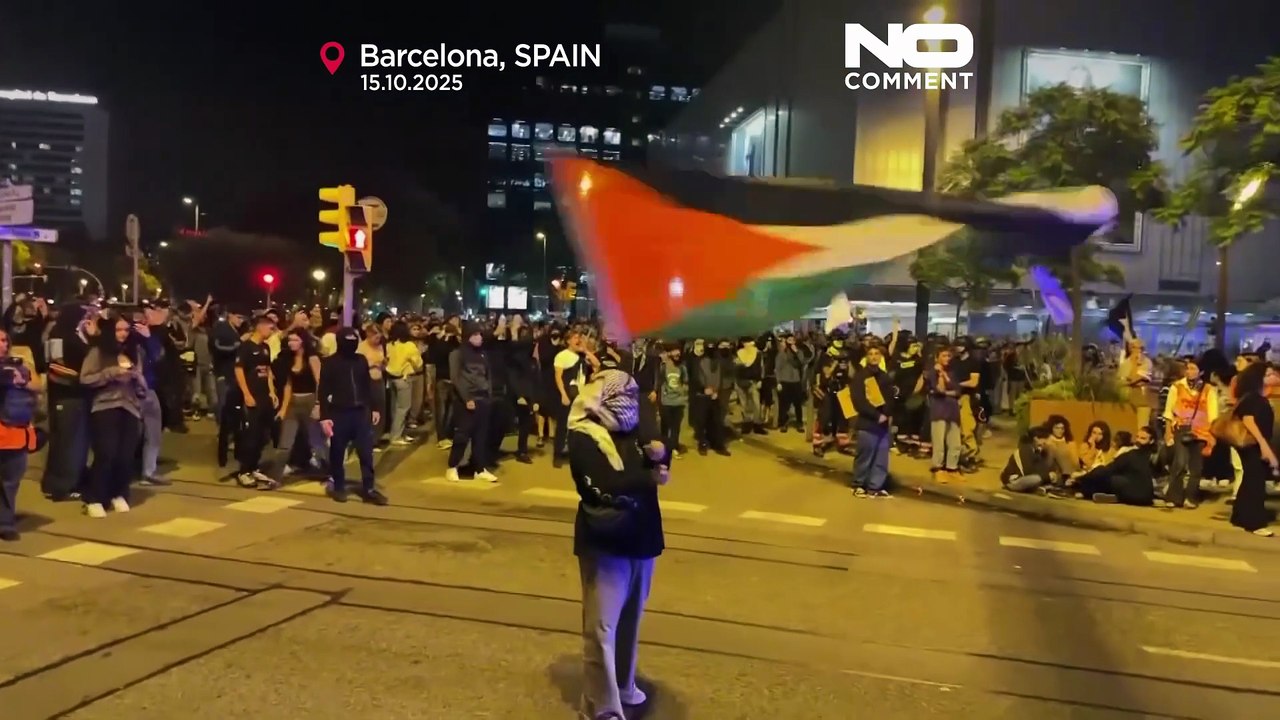 Esplode la violenza alla manifestazione pro-Palestina a Barcellona