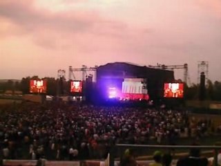 CONCERT PINK FLOYD MAGNY COURS