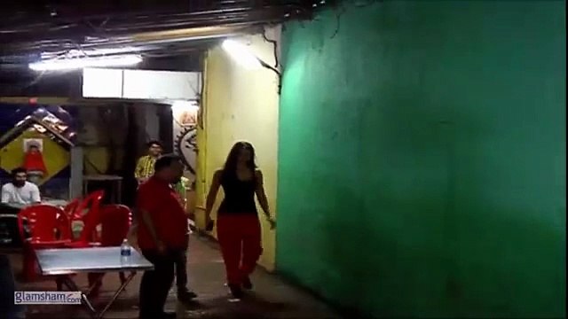 Katrina Kaif proving you don’t need makeup to shine just confidence and good vibes ✨💁‍♀️ #glamsham #katrinakaif #nomakeuplook #naturallybeautiful #bollywoodstyle glamsham, katrina kaif, no makeup look, naturally beautiful, bollywood style