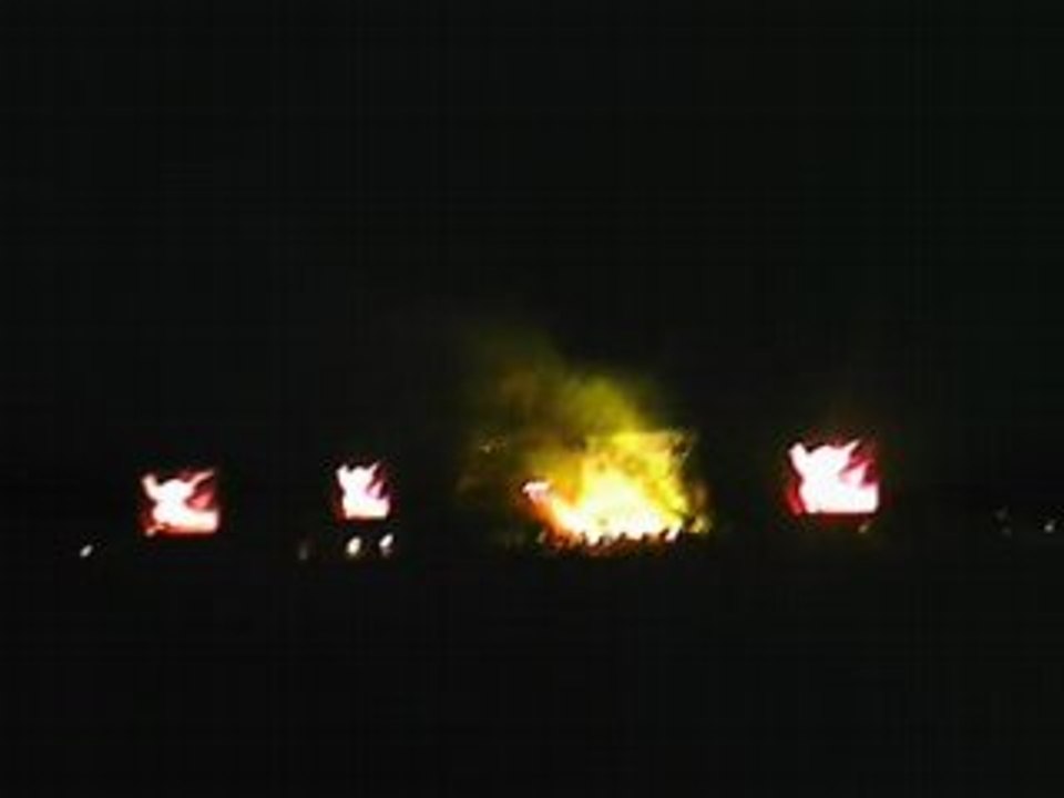 CONCERT PINK FLOYD MAGNY COURS