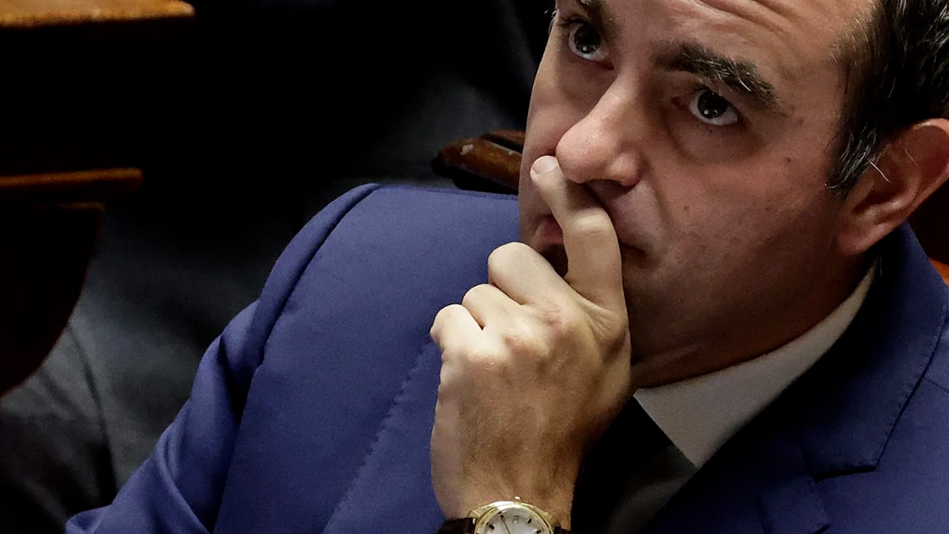 Sébastien Lecornu tocado, pero no hundido, supera las dos mociones de censura