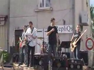 Repliqs à la foire aux asperges de Tigy