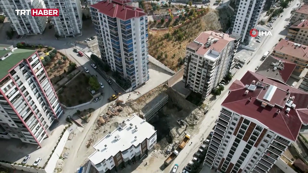 Ankara'da toprak kayması: 17 katlı bina boşaltıldı
