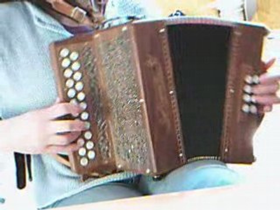 MUSIQUE DU FILM "ENTRE TERRE ET MER"