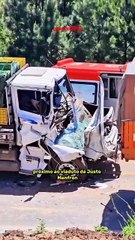 Vídeo mostra socorristas chorando após morte de menino em grave acidente