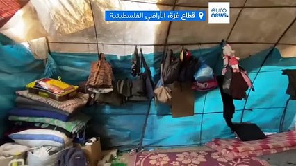 "صرنا نحلم بخيمة ما تتمزق".. نازحو غزة يواجهون مأساة جديدة مع اقتراب الشتاء