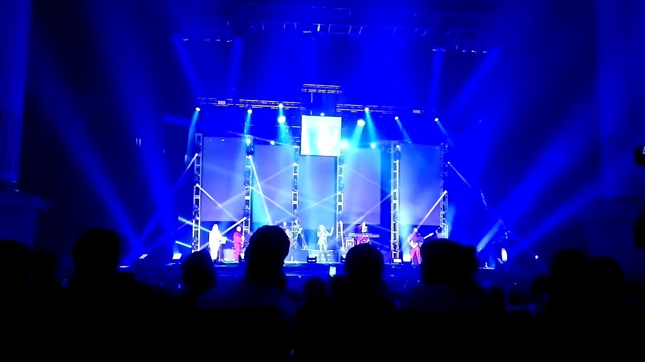 Contigo en la distancia - Myriam #music #live #dailymotion #song #envivo #concierto