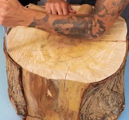 Transformer de vieux rondins de bois en or pour la MAISON