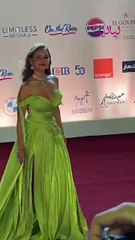 تألق النجوم والنجَمات بإطلالات استثنائية في افتتاح مهرجان الجونة السينمائي 🌟