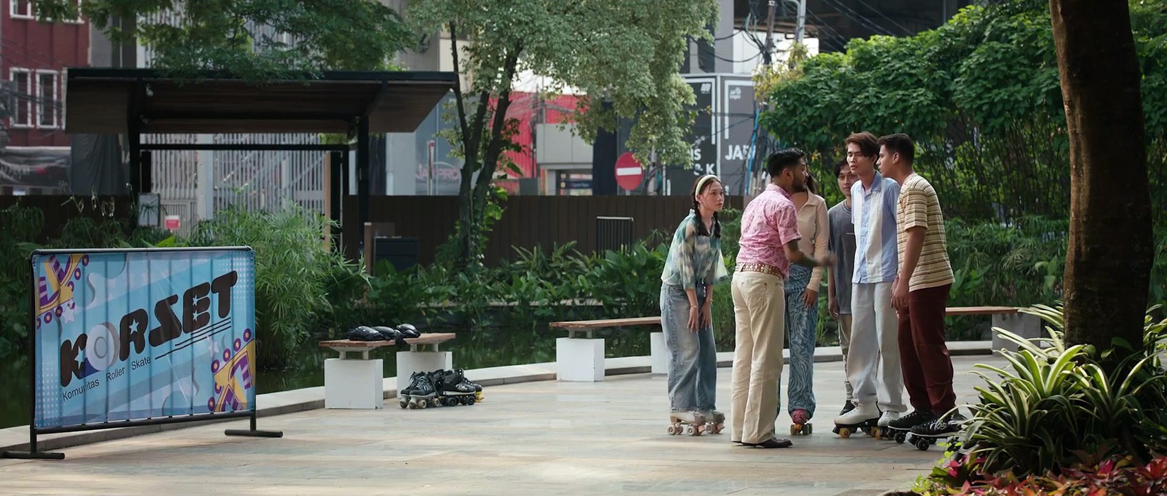 Keluarga Super Irit (2025) | Full Movie HD | Film Indonesia