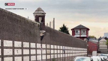 Rouen : un détenu insulte, frappe et ébouillante un surveillant pour des cigarettes