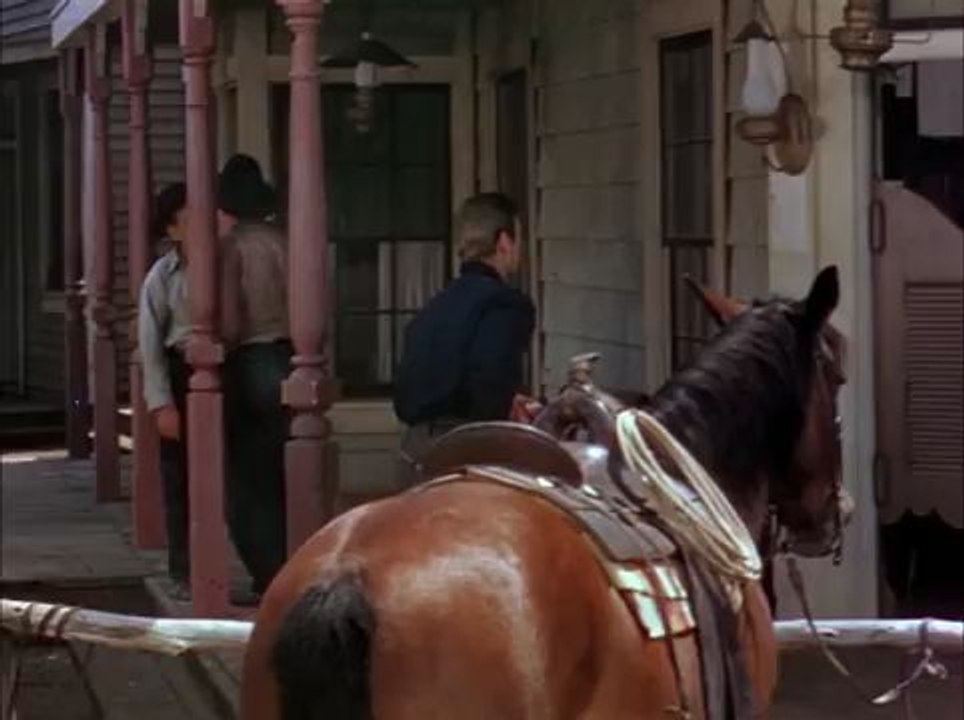 Trending view / Bullets at Dawn (1955)/