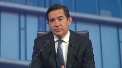 Carlos Torres asume el fracaso de la OPA de BBVA a Sabadell, pero la defiende